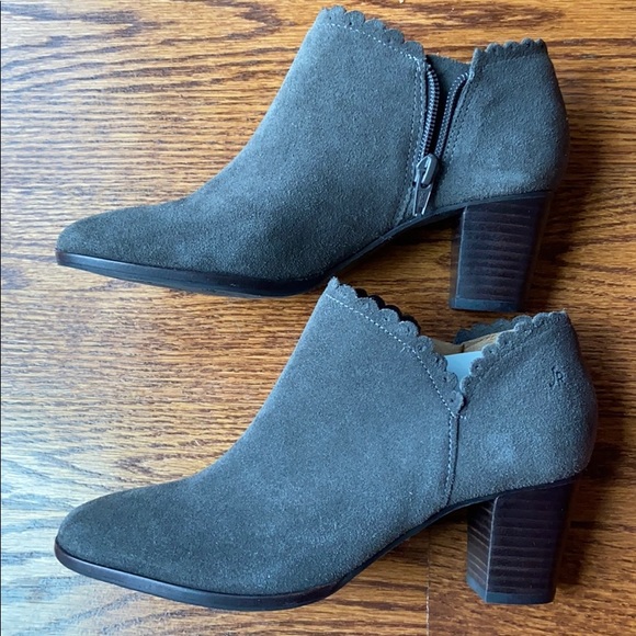 NWOT women's jack rogers suede heeled ankle boots - Picture 4 of 7